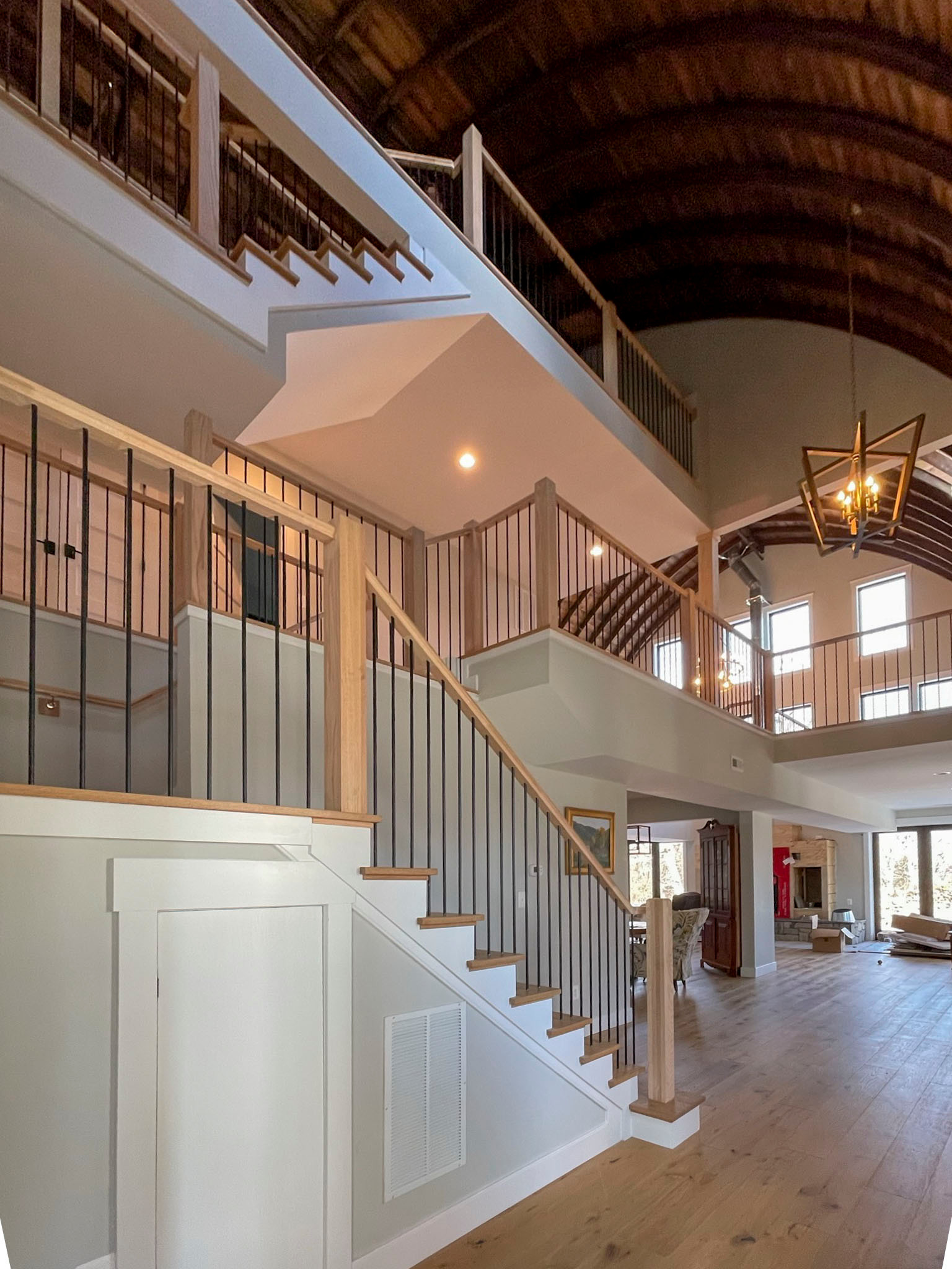 102_Straight-Freestanding Stairs/Landing in Barn Style Home, Leesburg VA 20175