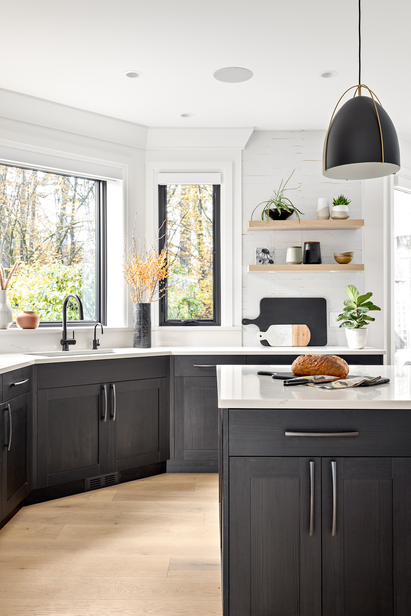 Kitchen of the Week: Family-Friendly With European-Inspired Style, image size:1334x2000