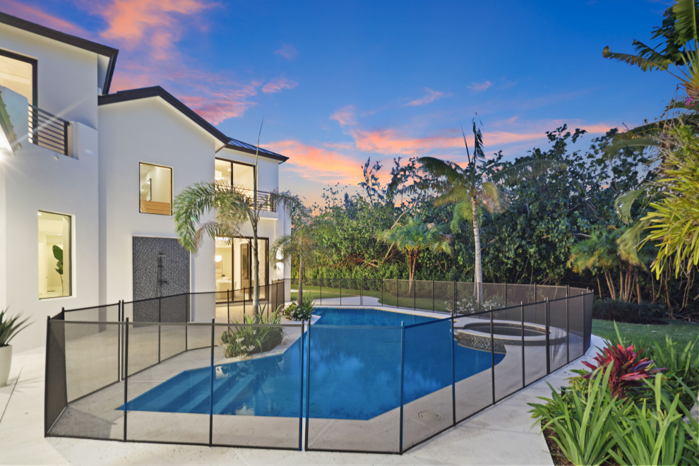 PRIVATE RESIDENCE - OCEAN RIDGE