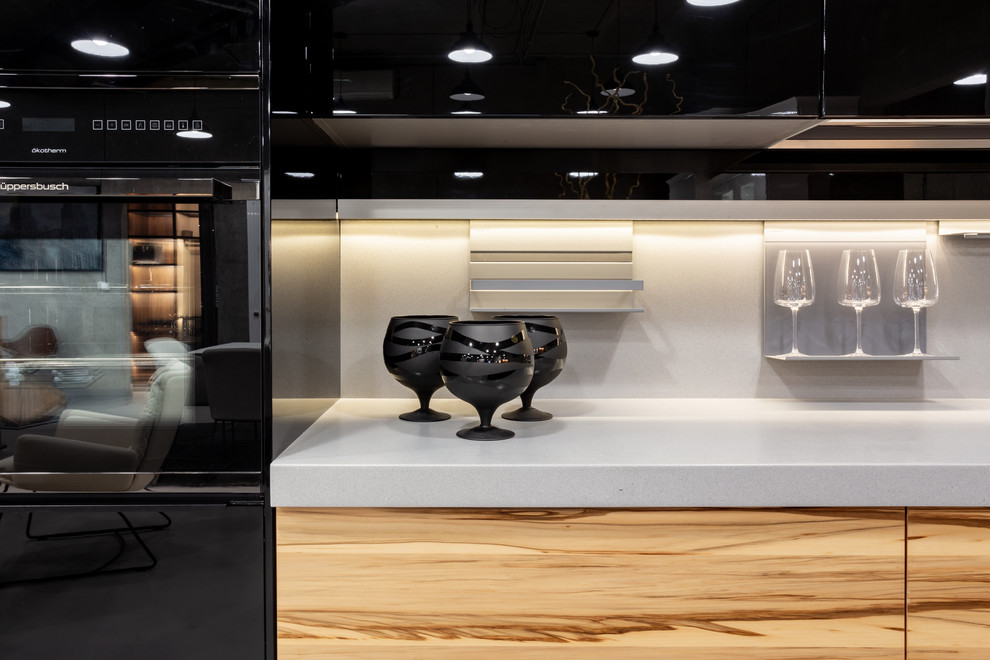 Giulia Novars, Москва ул. Мосфильмовская, д.53