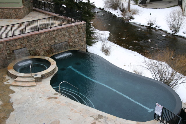 Pools moderno-piscina