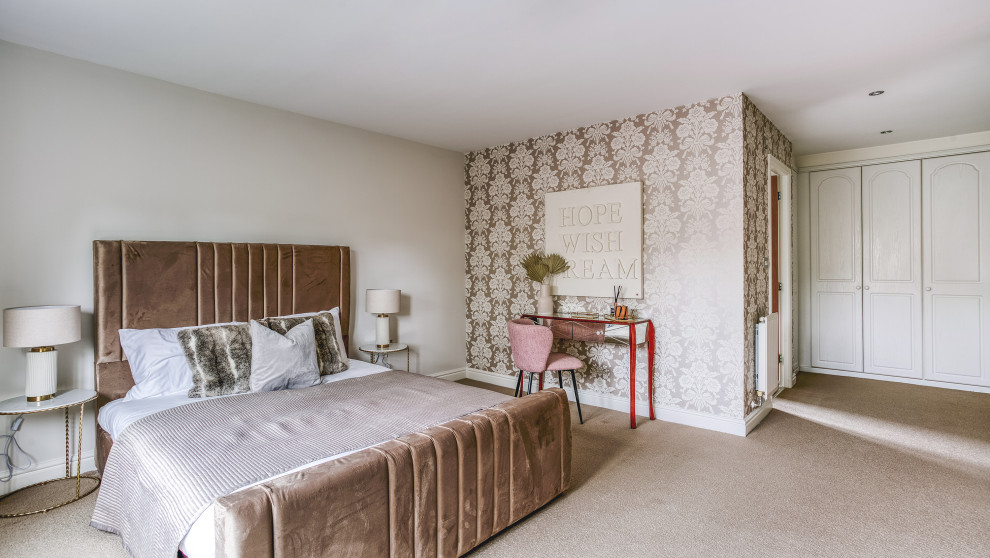 Staged to Sell - Part Furnished - Project Dovestone Gardens