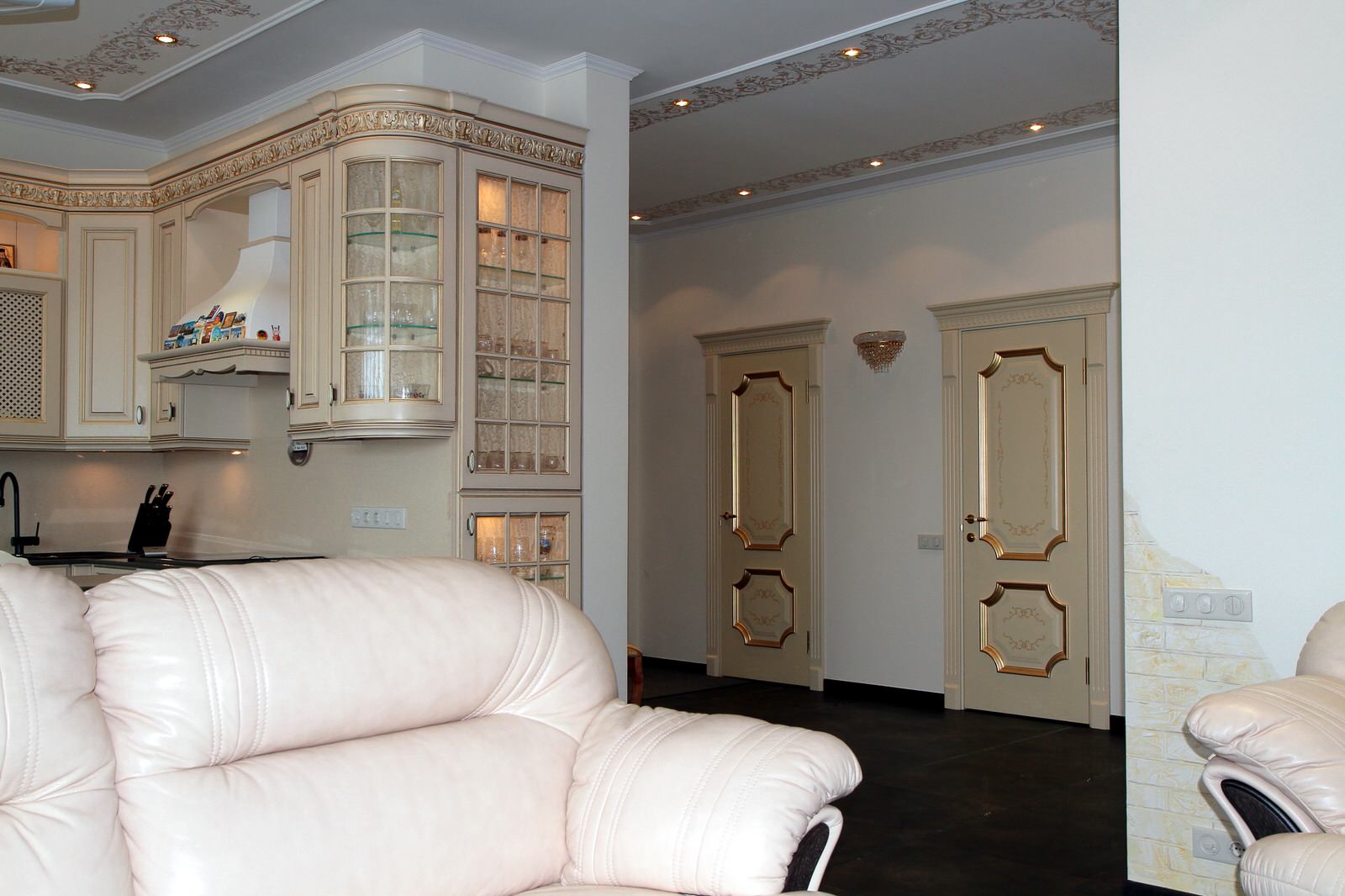 Александрийские двери