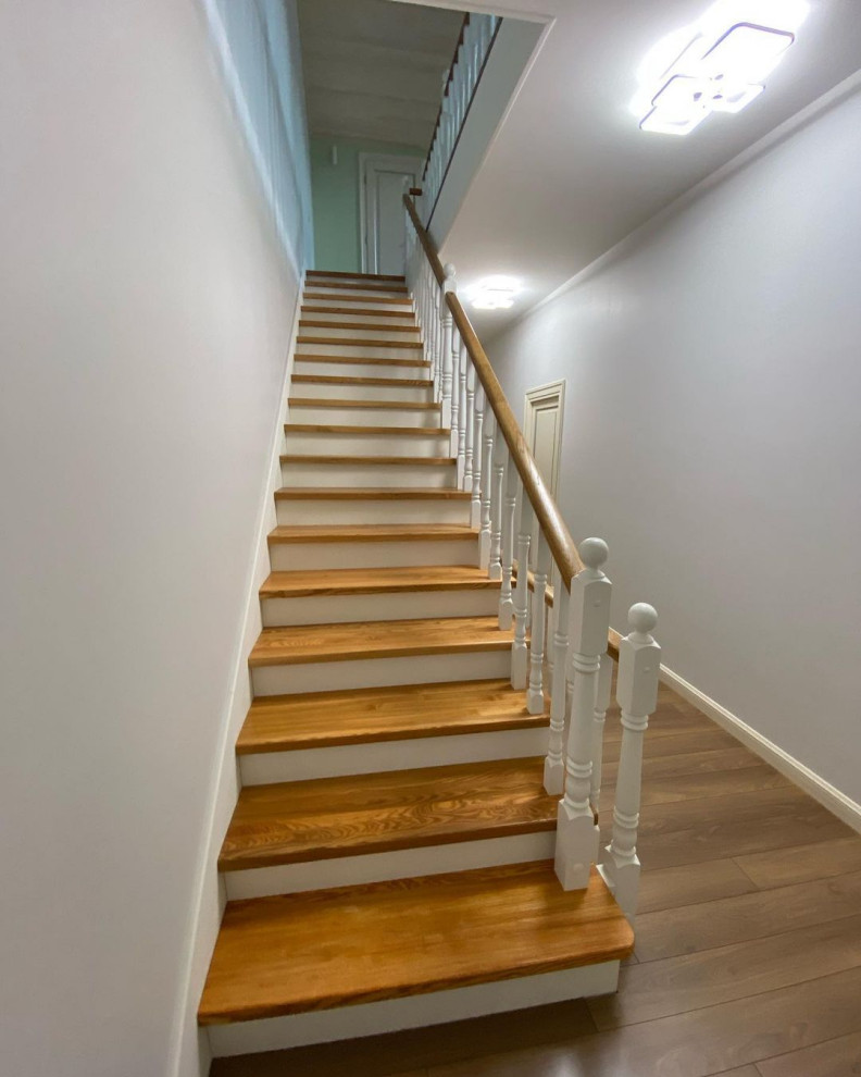 Лестница Матлюбы в КП Русская Усадьба