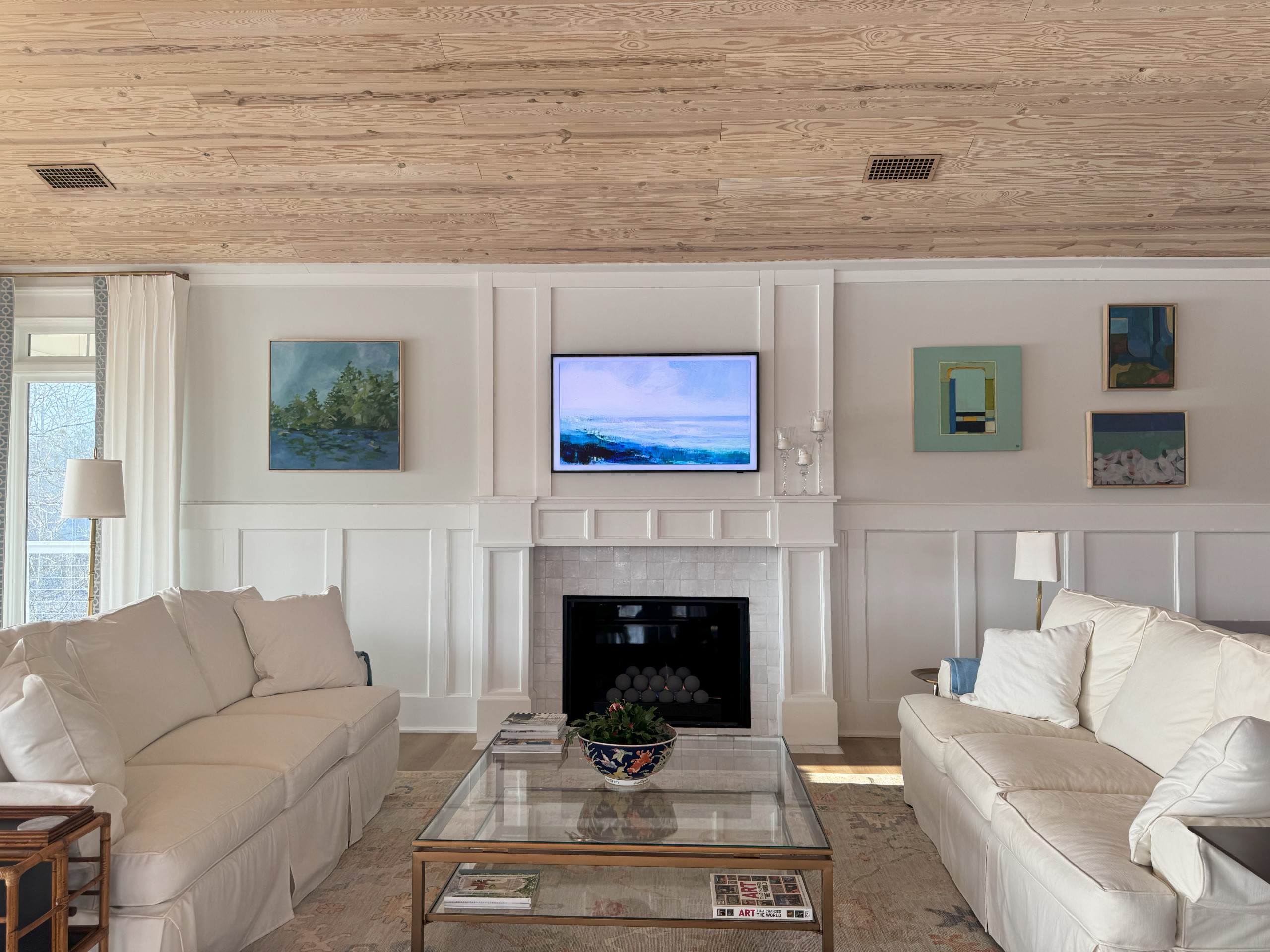 Lakehouse Oasis
