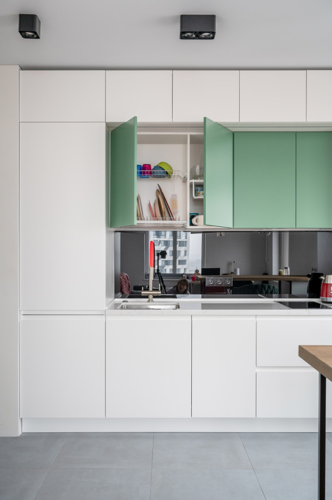 Светлая стильная кухня