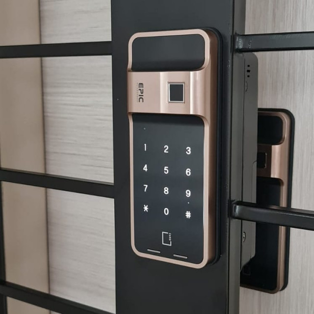 EPIC 5G Door lock + EPIC 6G gate lock for HDB main door and gate