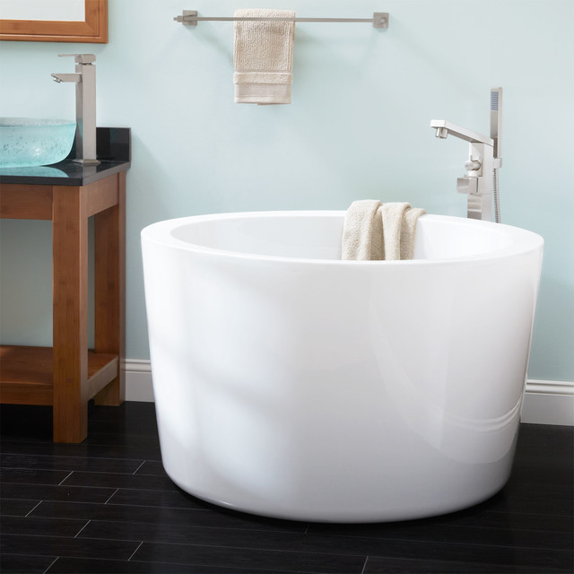 41 Siglo Round Japanese Soaking Tub Contemporary Bathtubs By 41 Siglo Round Japanese Soaking Tub Contemporary Bathtubs By Signature Hardware