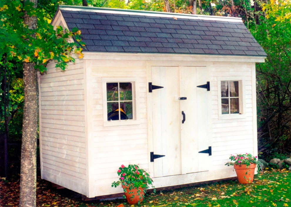Photo of a small traditional garden shed in New York.