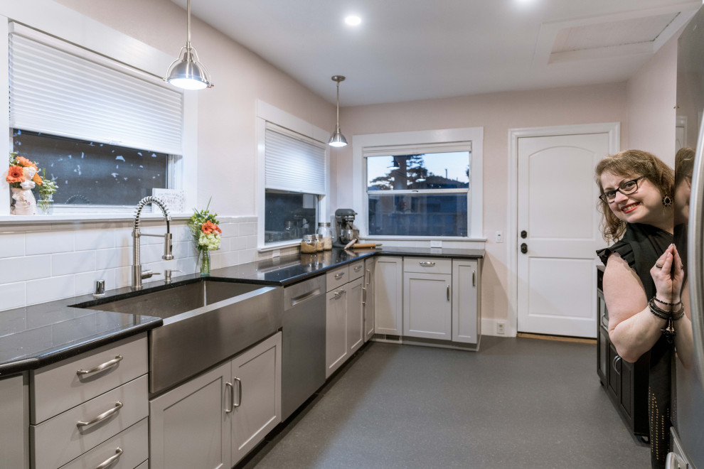 Clinton Kitchen