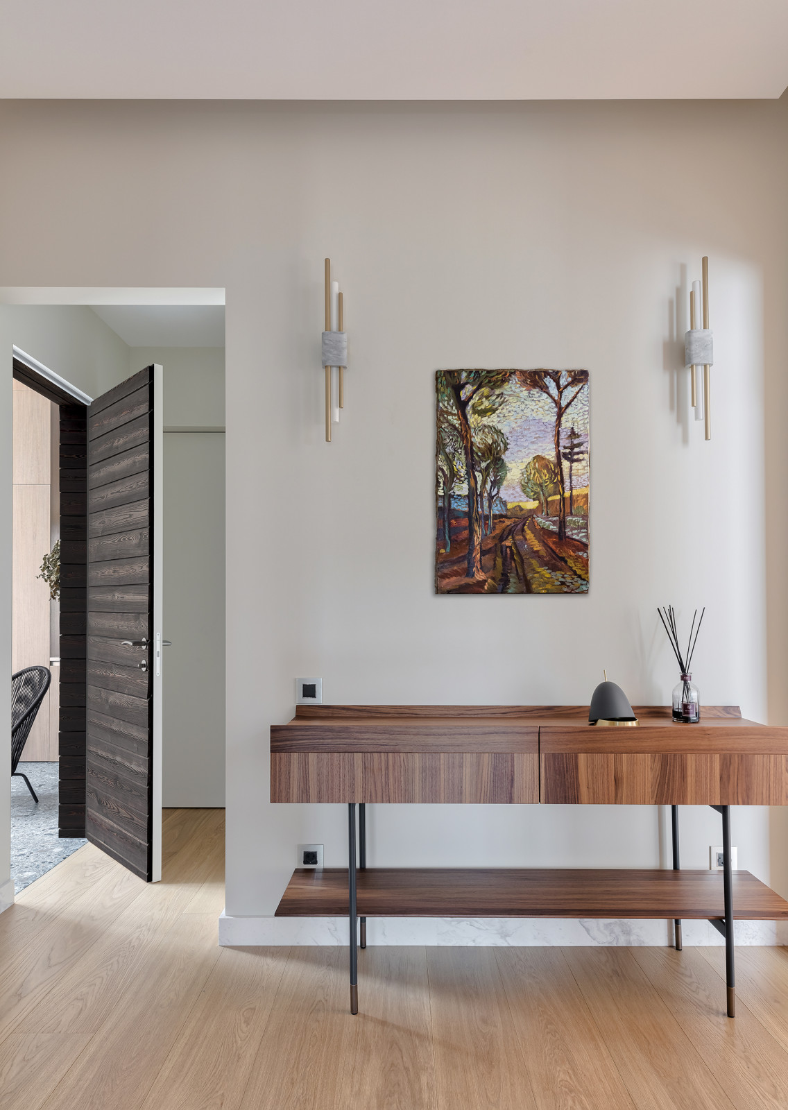 Дом с потайной лестницей