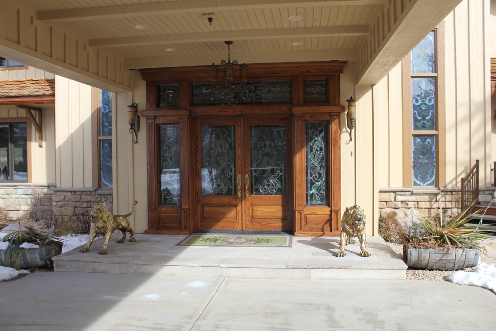This is an example of an entryway in Salt Lake City.
