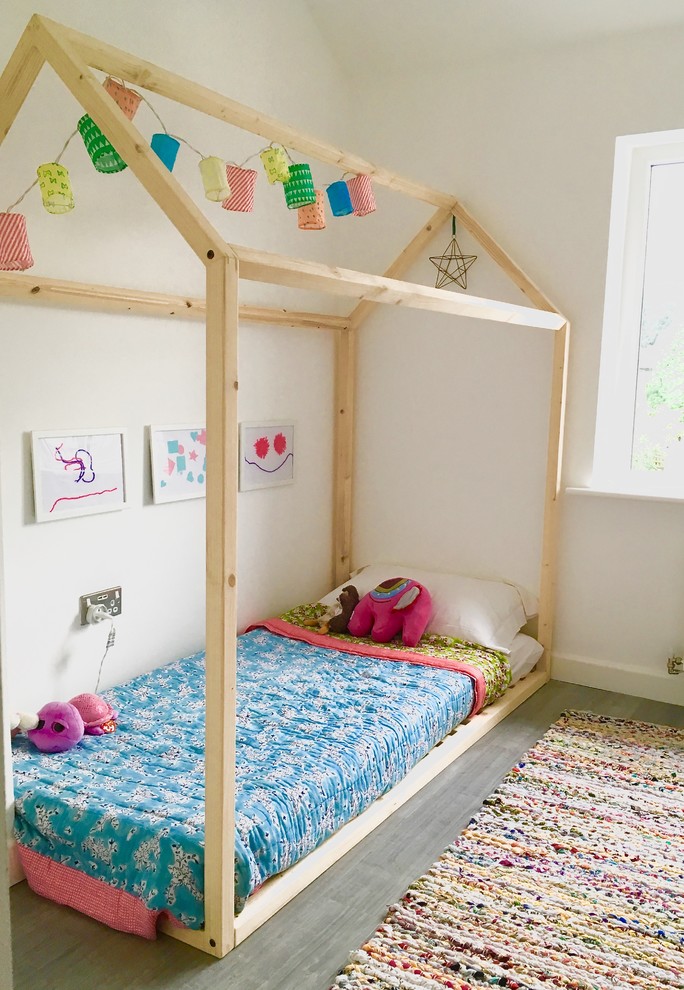 Design ideas for a traditional kids' room in Manchester.
