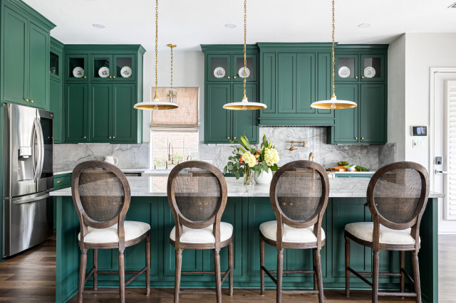 You'll Want an Emerald Green Kitchen After Seeing This California  Renovation
