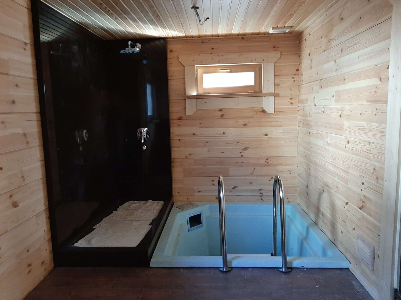 Баня Студеный