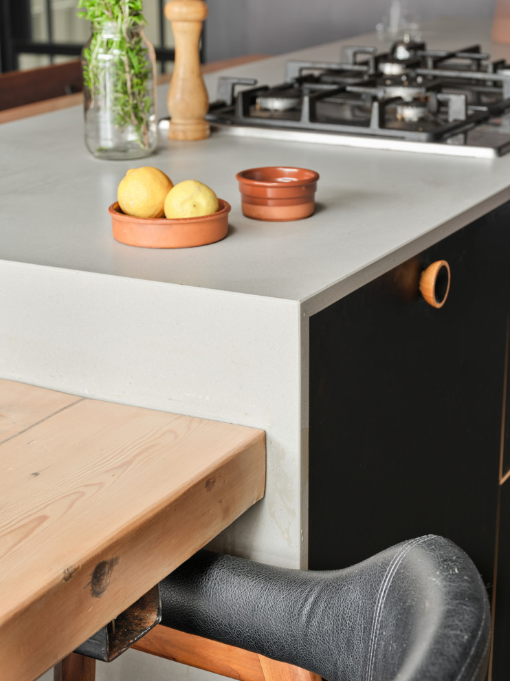 Wanstead Industrial Kitchen Diner