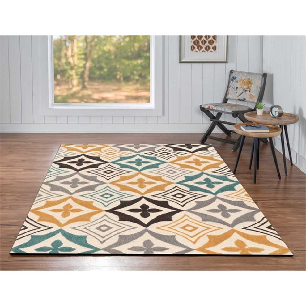 Linon Trio Emblem Hand Tufted Polyester 5'x7' Area Rug in Ivory