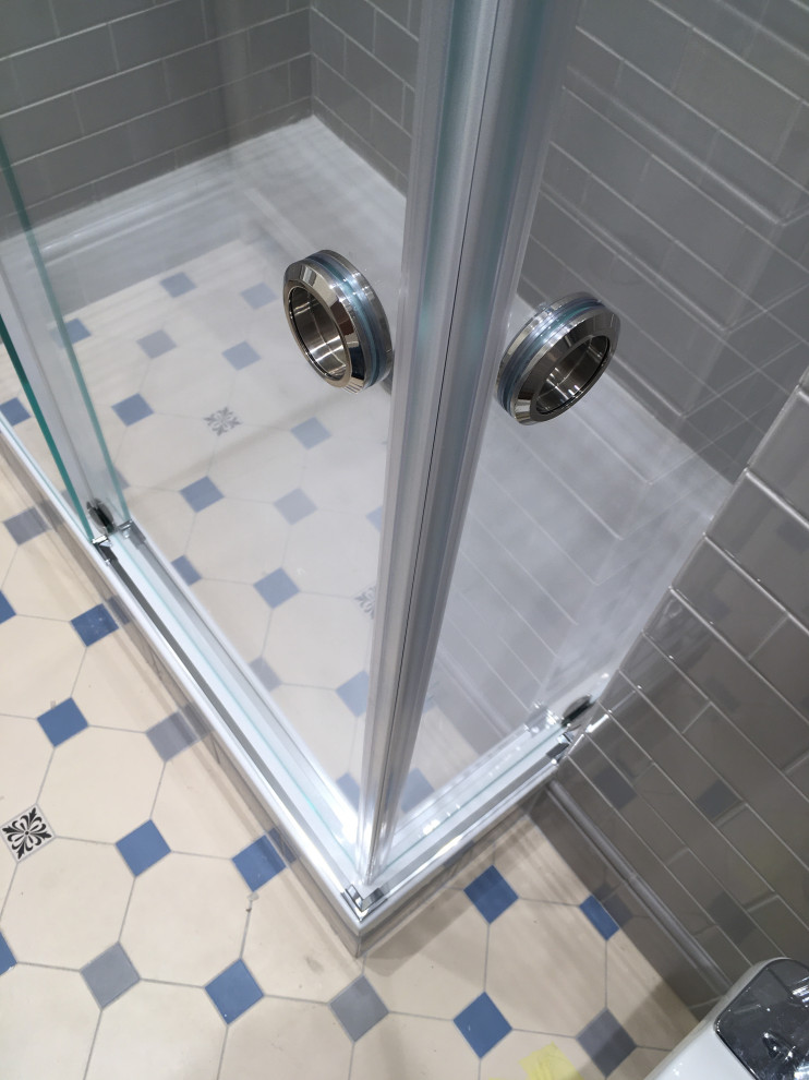 Душевая кабина в квартире