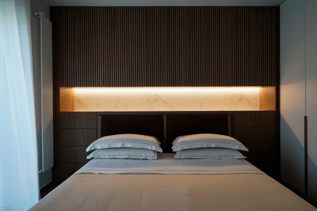 Ottanio contemporary-bedroom