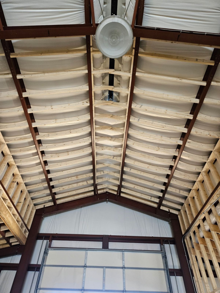 BARNDOMINIUM FRAMING & INSULATION