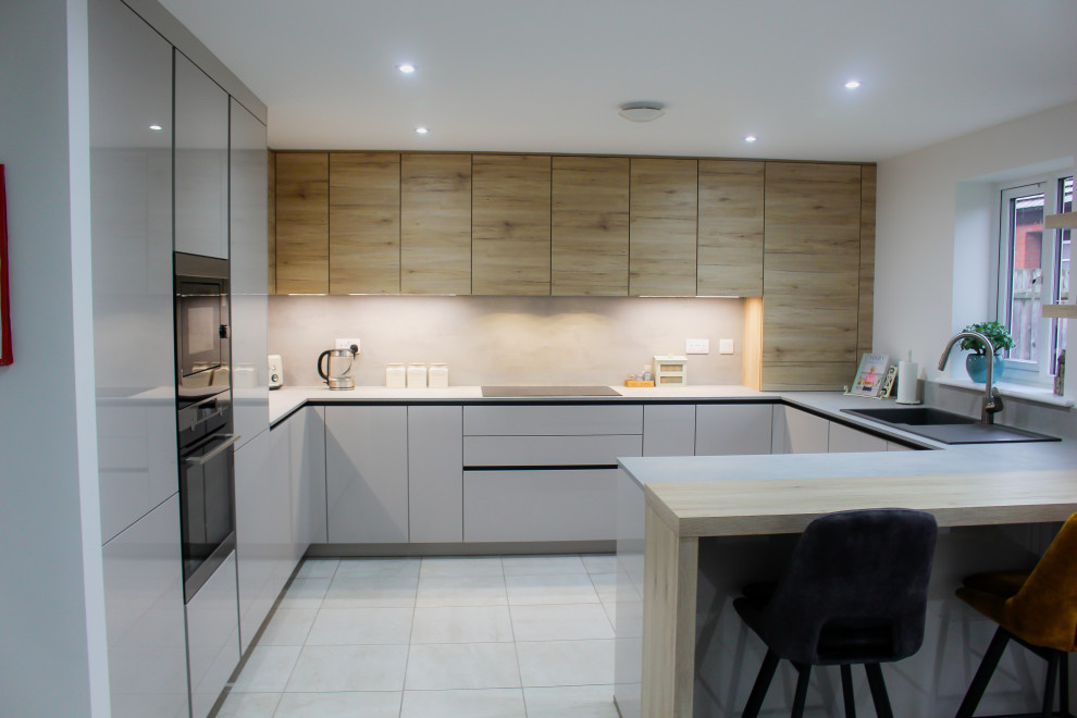 Focus Ultra High Gloss Sand with Sanremo Accent