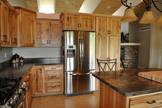 Country Style Rustic Hickory - Farmhouse - Kitchen - Chicago - by