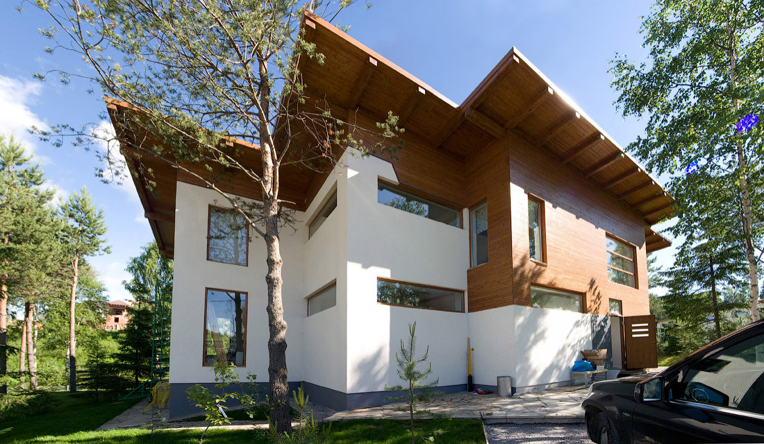 Коттедж у пруда в Мистолово