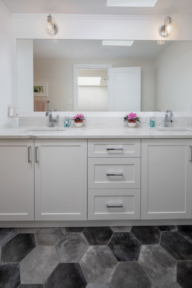 Major Renovation Toronto by Canadian Home & Renovation