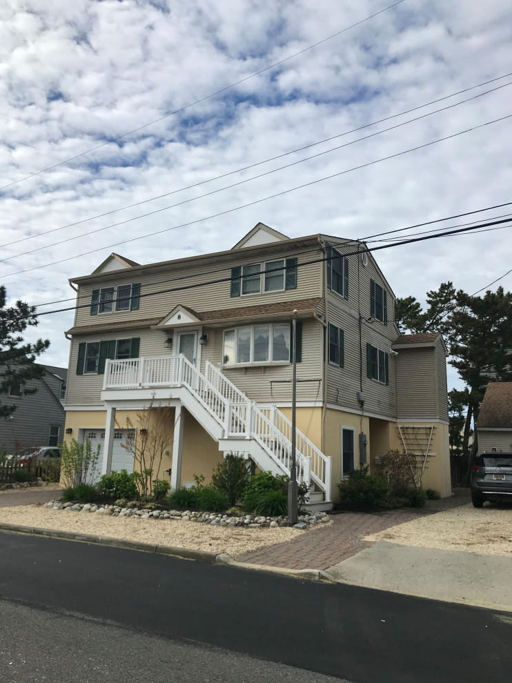 How to improve this exterior on a raised beach house? | Houzz Forum
