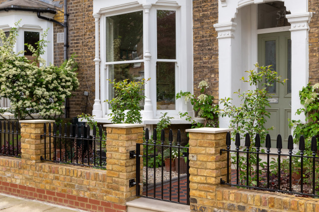 N16 Victorian Front Garden Viktorianisch Garten London von