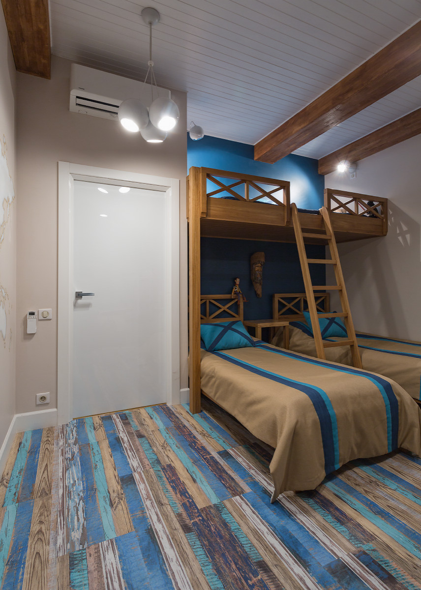 Замечательная двухуровневая квартира с фантастическим детским этажом