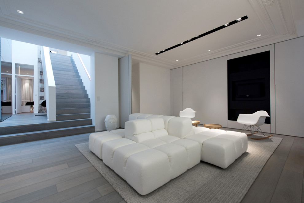 Contemporary living room in Lille.