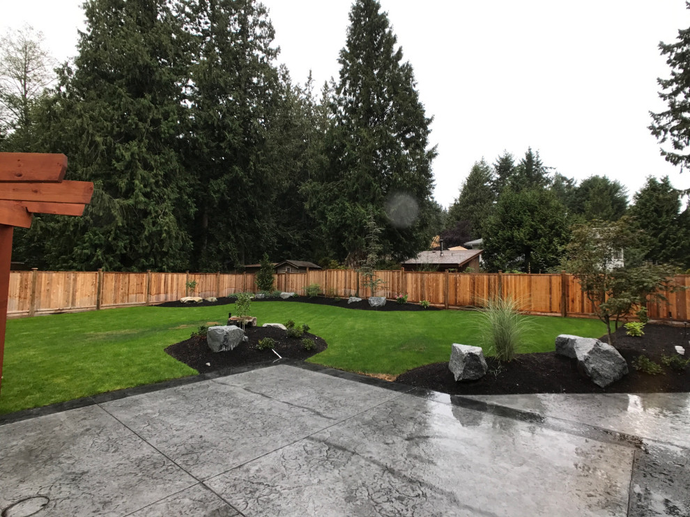 Inspiration for a transitional home design remodel in Vancouver
