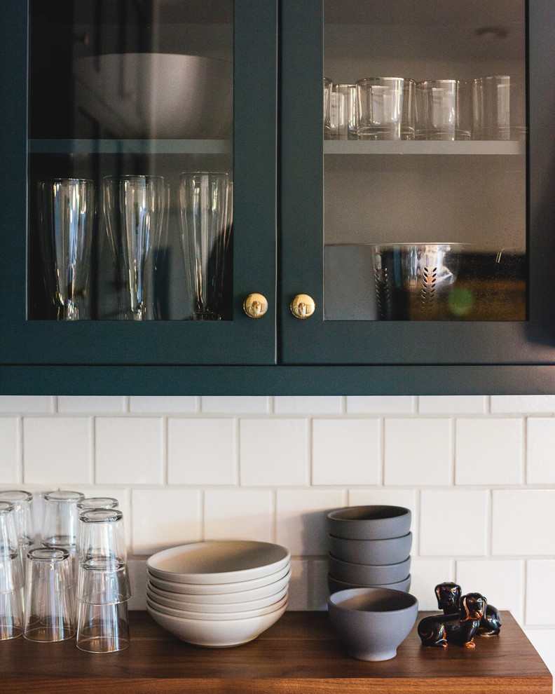 Elegant kitchen photo in San Francisco