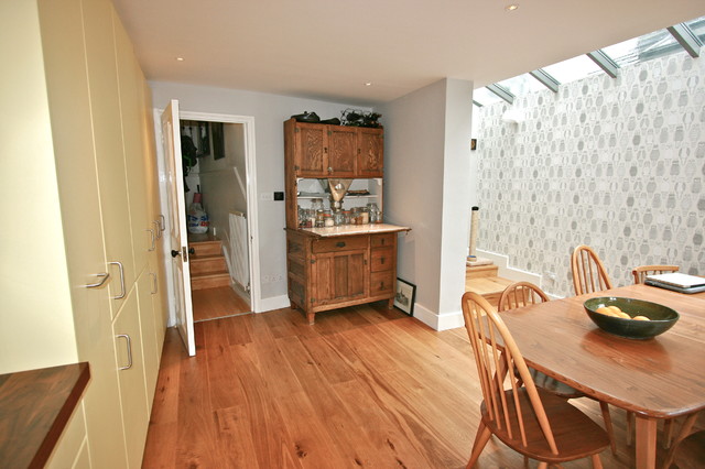 Shepherds Bush, London country-kitchen
