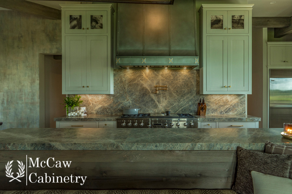 Home design - rustic home design idea in Austin