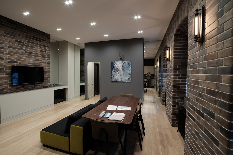 Абстрактные картины в проекте архитекторов Свеженцевых