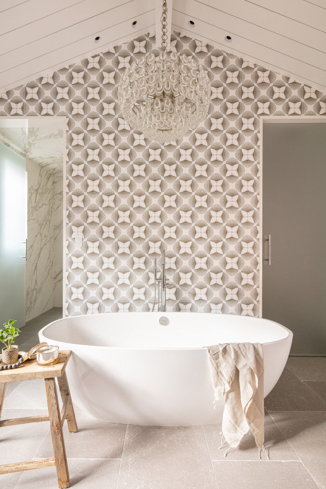 Inspiration for a transitional bathroom remodel in Orange County