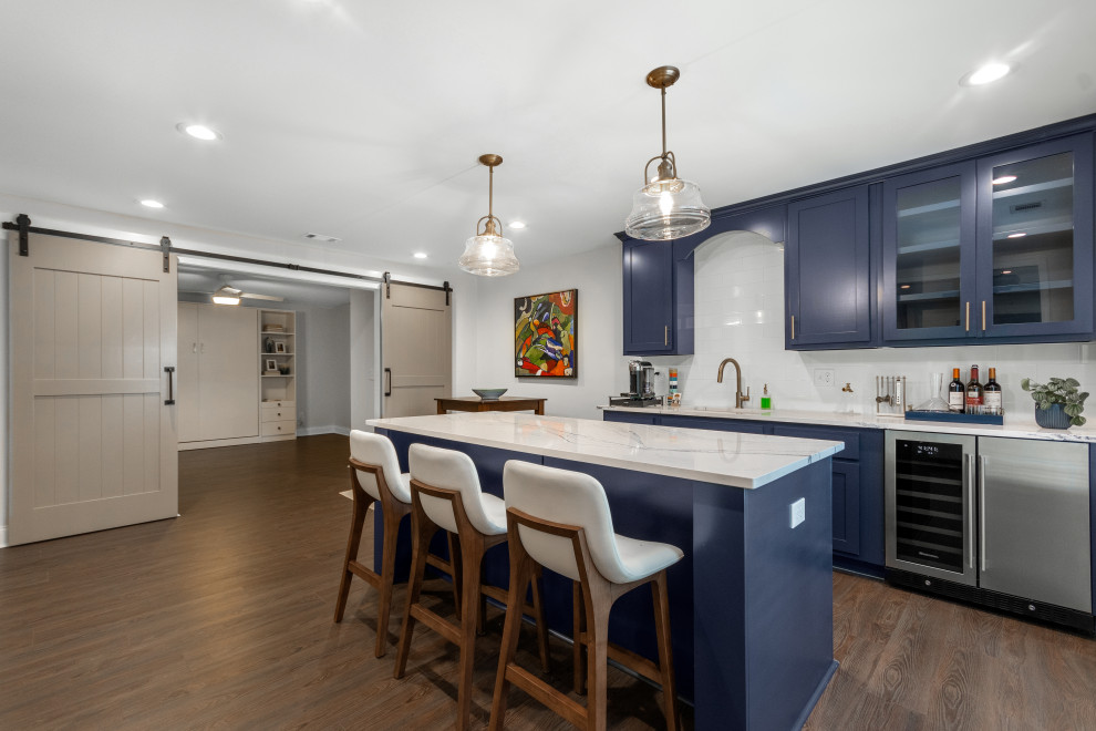 Example of a transitional kitchen design in Atlanta