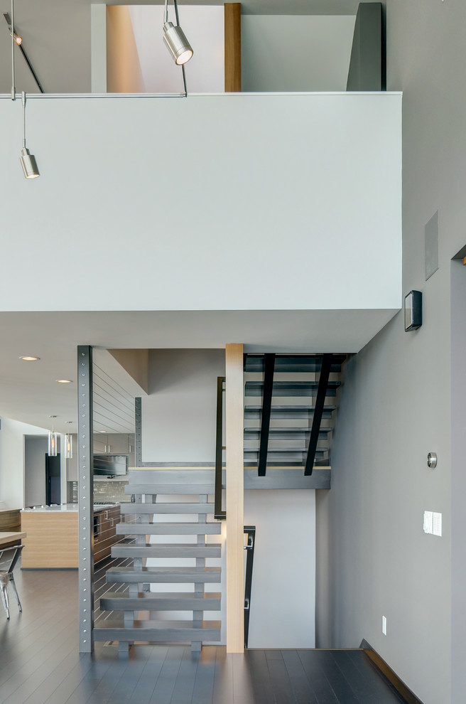 Photo of a contemporary staircase in Minneapolis with open risers.