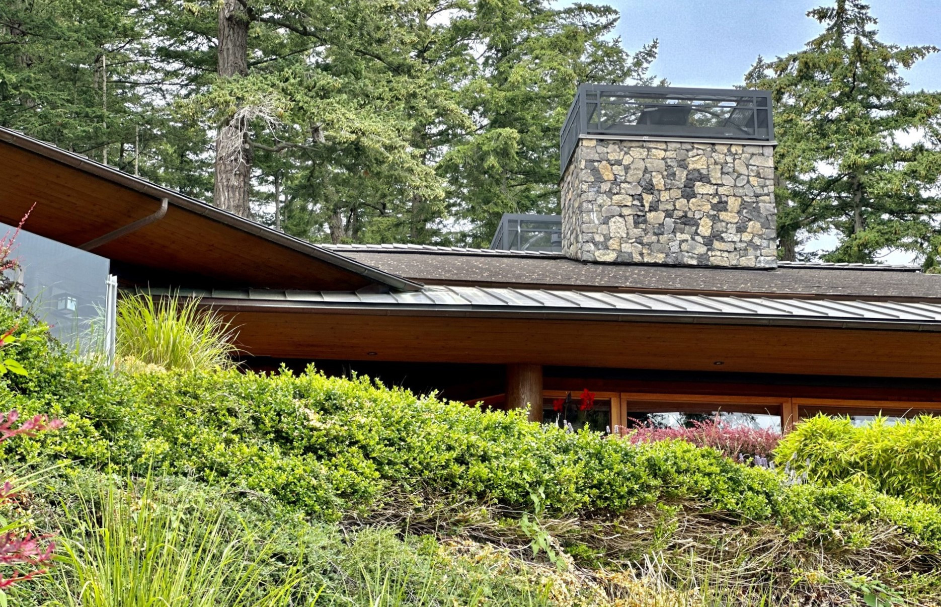 Bowen Island :  "Homage to Aker" (Guardian of Entrances)