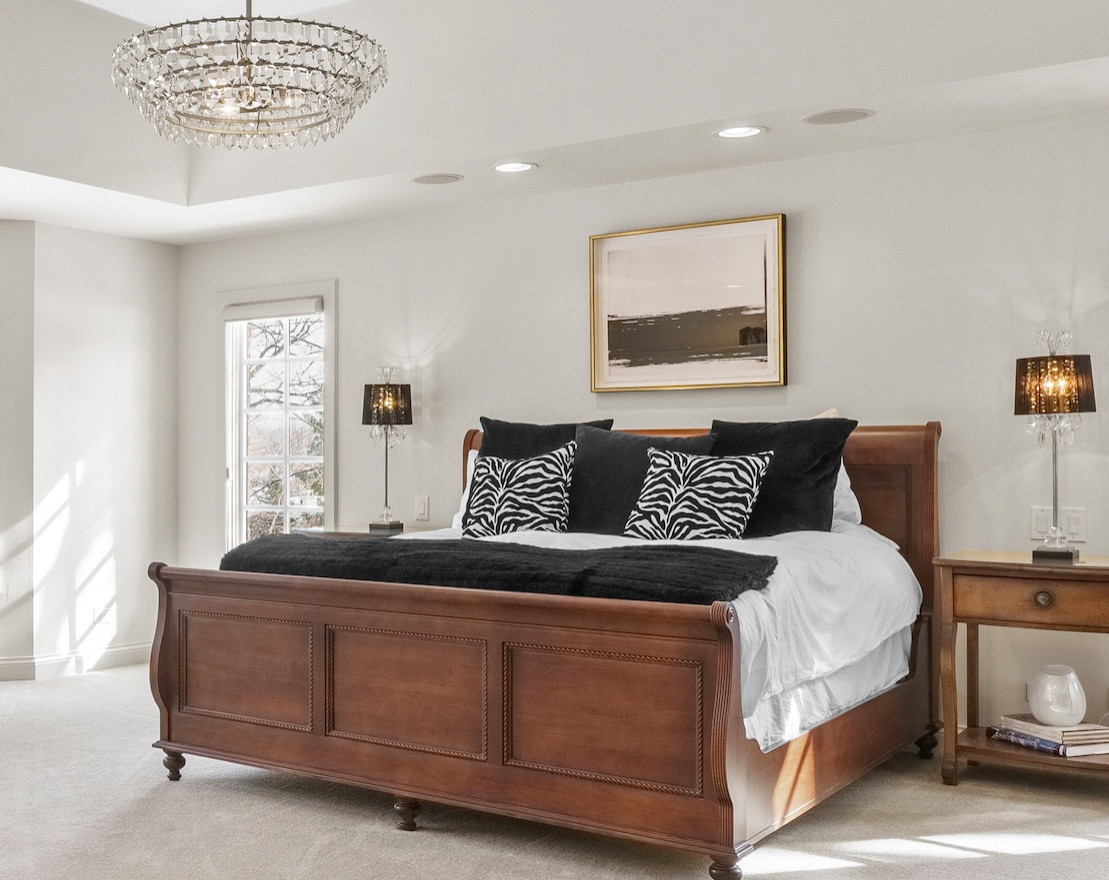 CROP_A_(FR) 5 Brighton Lane, Oak Brook, IL 013.png