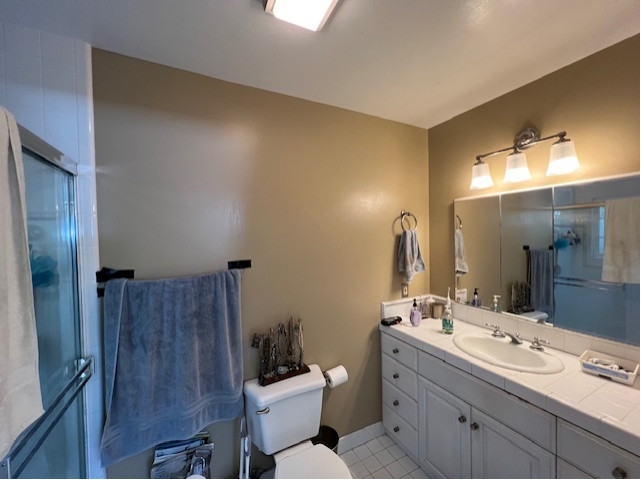 Marin Primary Bathroom Before