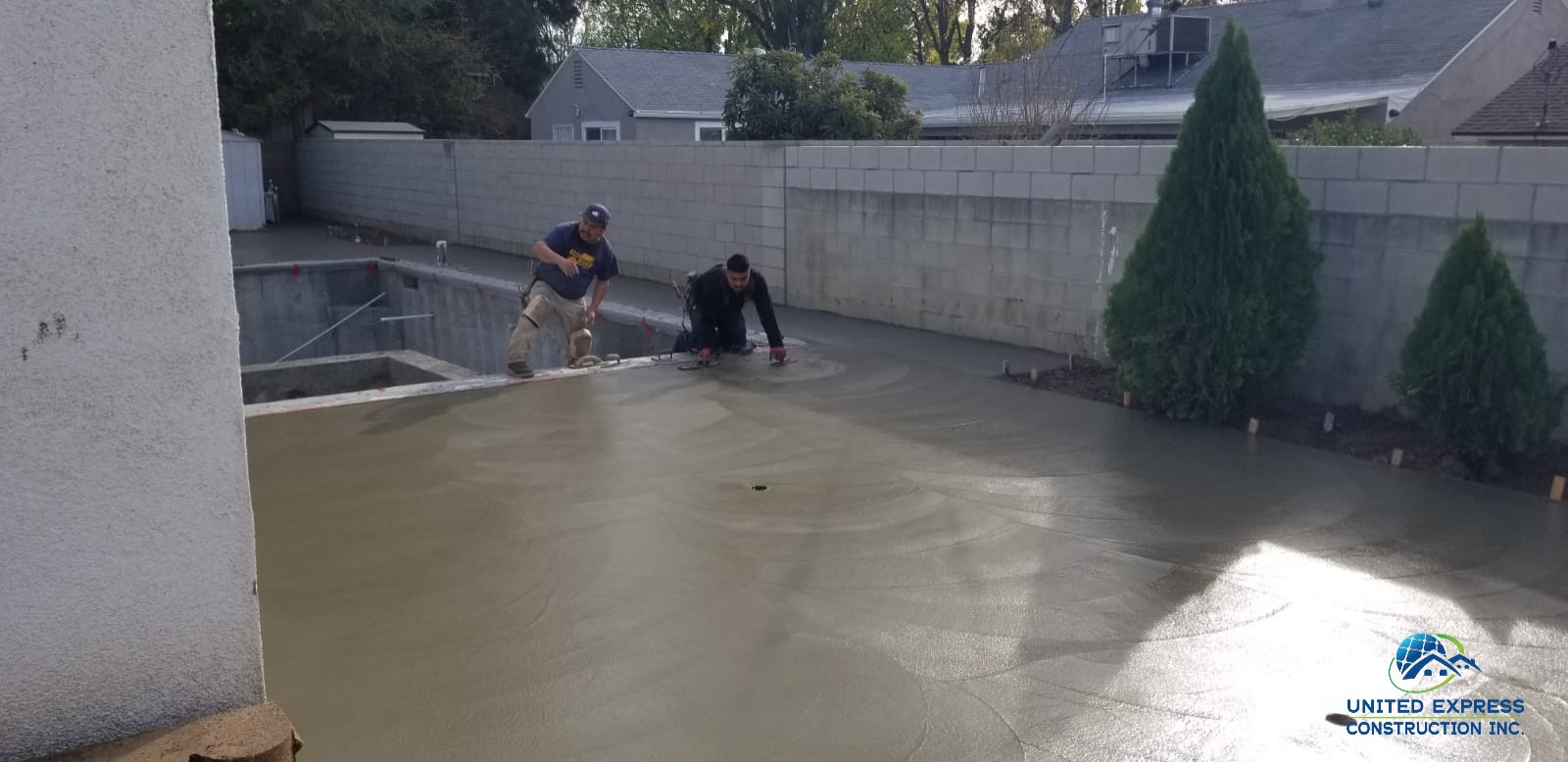 New Pool Construction & Deck
