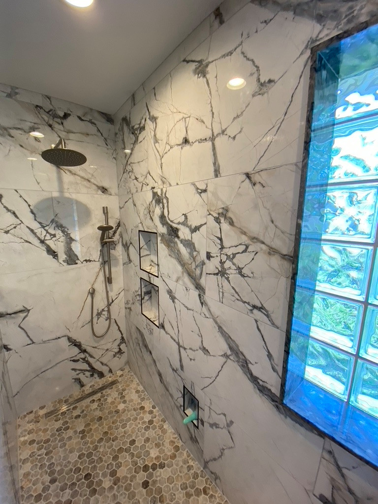 Brazoria Main Bathroom Remodel - Curbless Shower