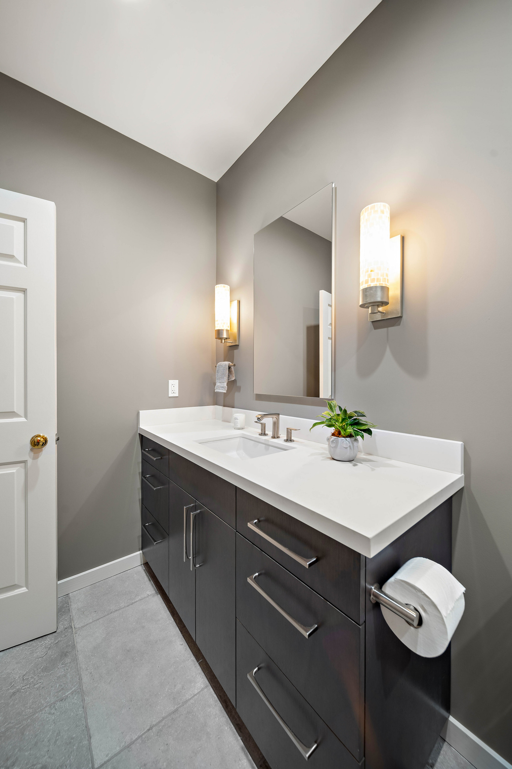 Novato |  Contemporary Bathroom Remodel