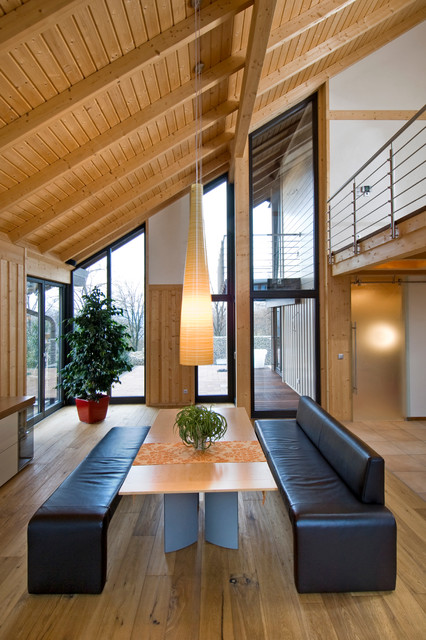 Contemporary Timber Houses Interiors Modern Esszimmer