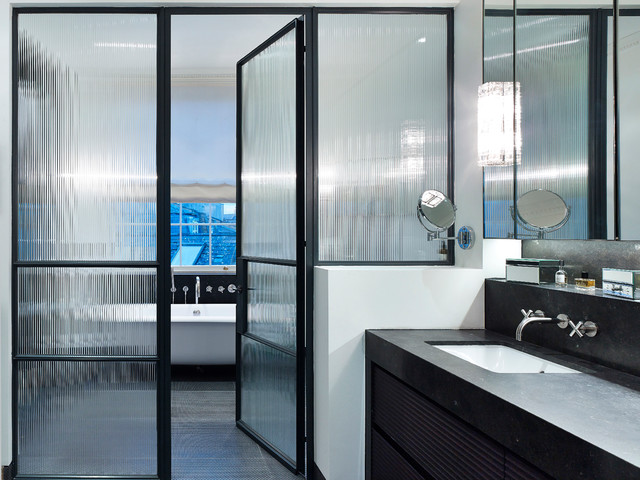 10 Chic Ways To Use Black Framed Shower Doors