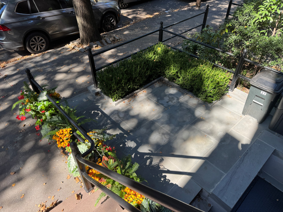 Cobble Hill Curb Appeal with a Modern Twist