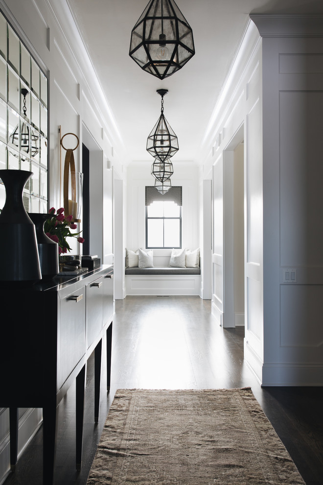 Inspiration for a transitional hallway in Chicago.